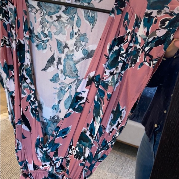 Spendid Dress - Picture 3 of 5